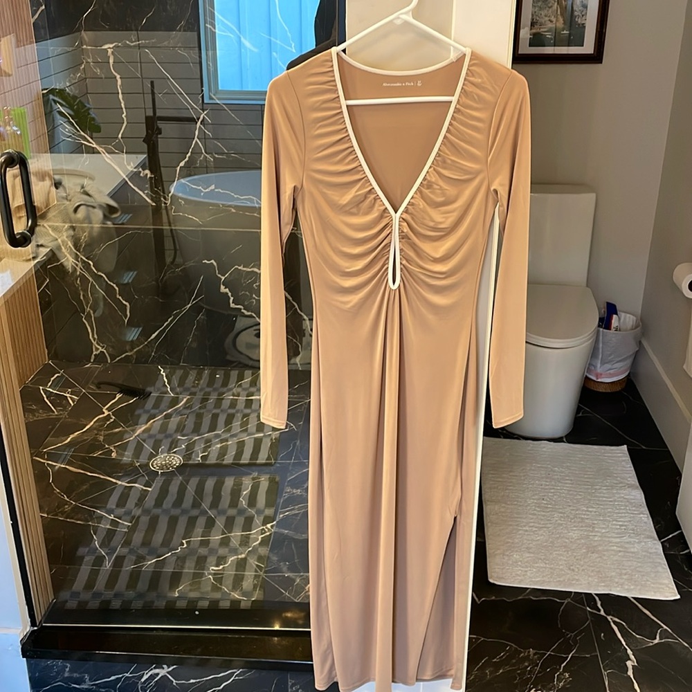 Midi tan dress